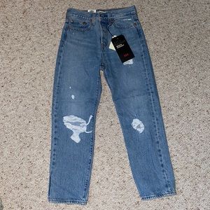 Levi’s Wedgie Straight Jeans